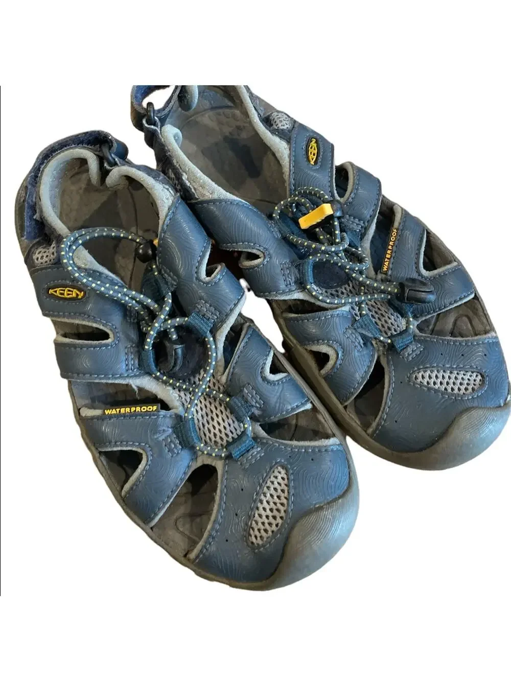 Keen kids waterproof sandals size 2 Preowned